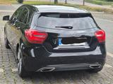 Mercedes-Benz A 200 Activity Edition Leder, Klima, Kamera, LED - Mercedes-Benz A-Klasse: Activity Edition