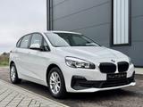 BMW 218i Active Tourer Advantage |AUTOMATIK|2.HAND| - BMW 218 mit Benzin-Antrieb: Automatik