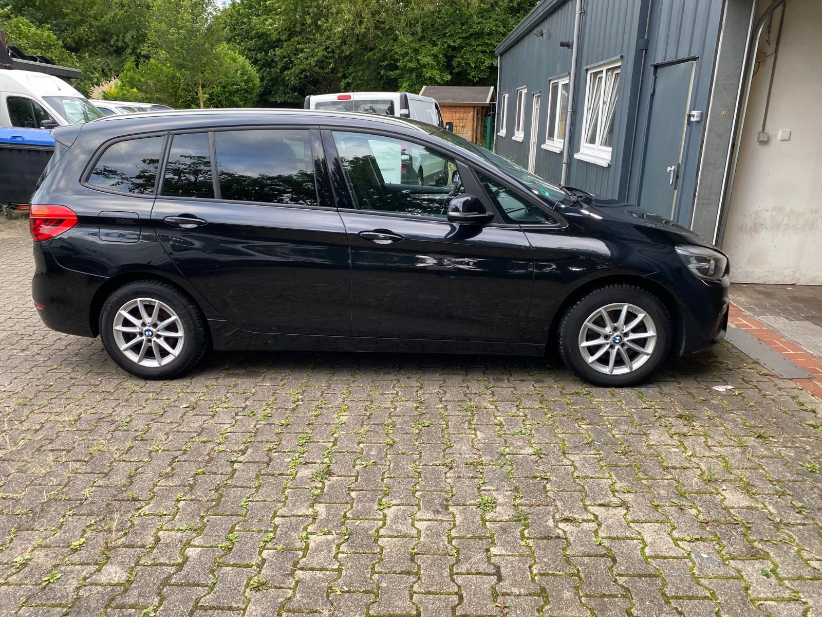BMW 218 Gran Tourer 218d Top gepflegt | HK HIFI