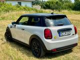 MINI Cooper SE Coupé Trim XL Vollausstattung  - scheckheftgepflegte MINI Cooper S Coupé