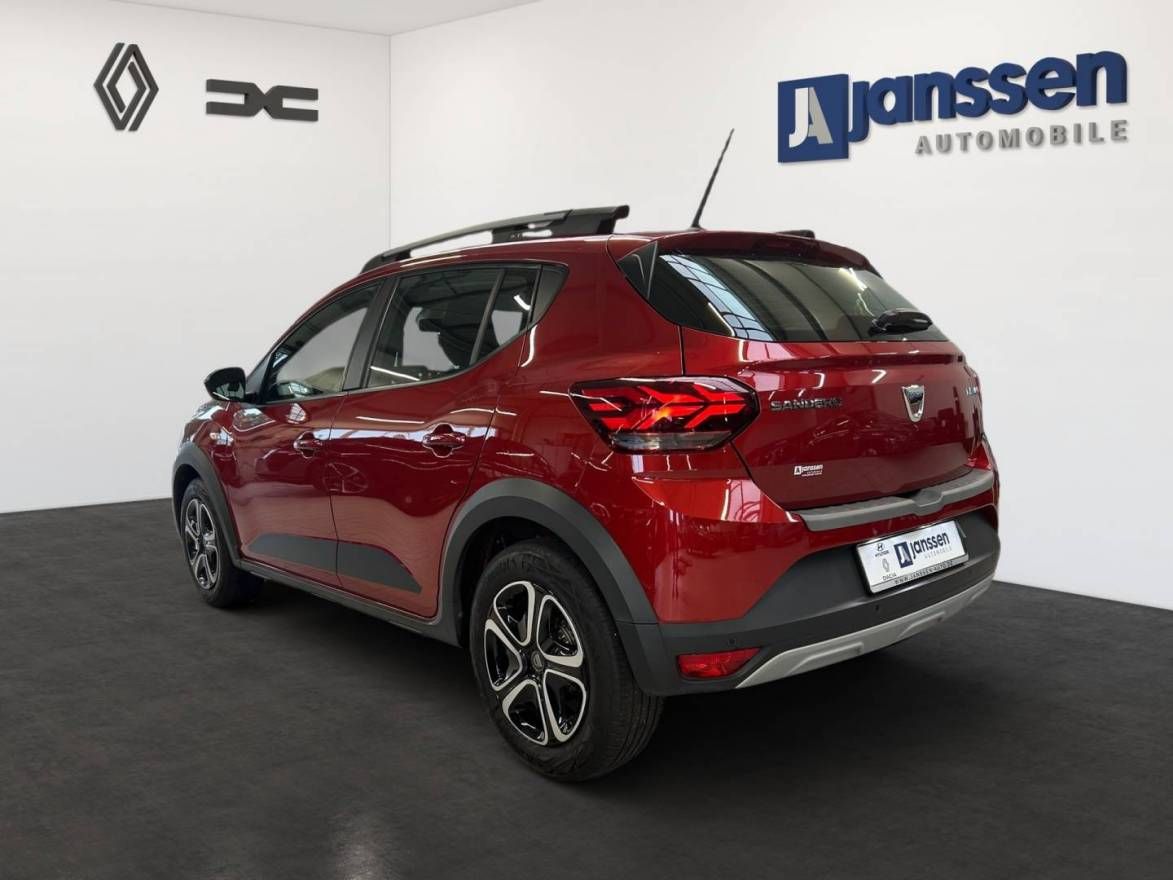 Fahrzeugabbildung Dacia Sandero Stepway Tce 90 Comfort