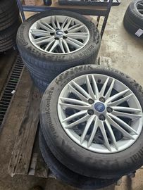 Ford Focus - 11