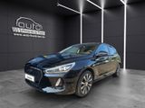 Hyundai i30 Intro/ 2. Hd/Navi/2ZKlima/Shzg/Apple/PDC - Hyundai i30 mit Benzin-Antrieb: Schaltgetriebe