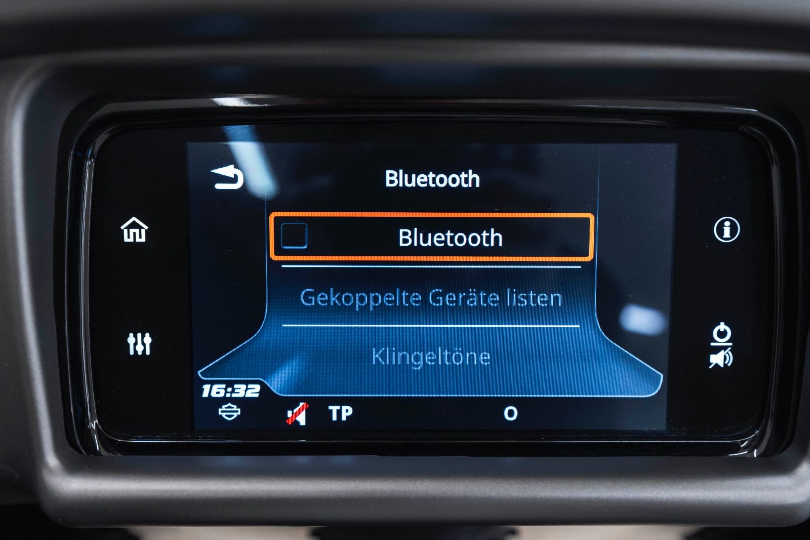 Fahrzeugabbildung Harley-Davidson FLTRX TOURING ROAD GLIDE