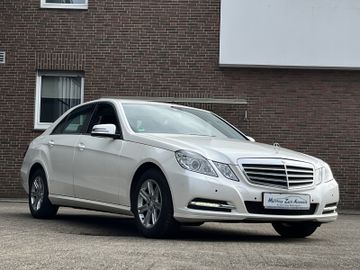 Mercedes E 200 - 5