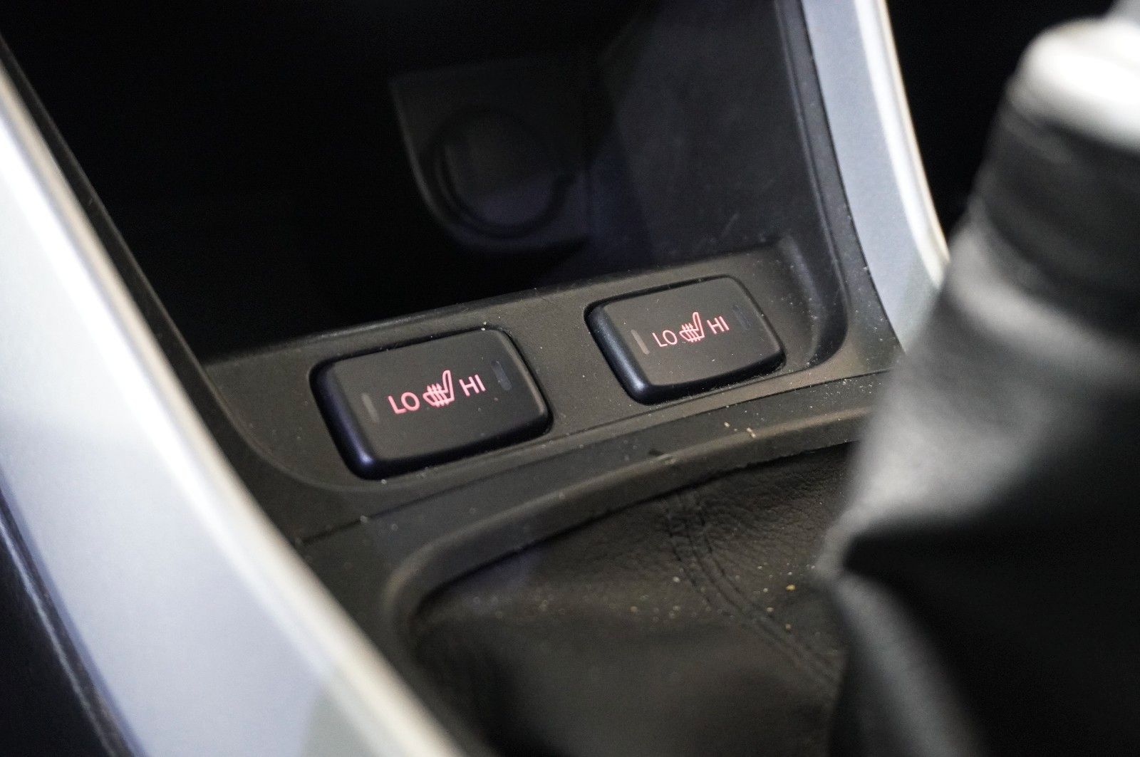 Fahrzeugabbildung Suzuki SX4 1.4 BOOSTERJET HYBRID NAVI/LED/SH/KAMERA/AHK