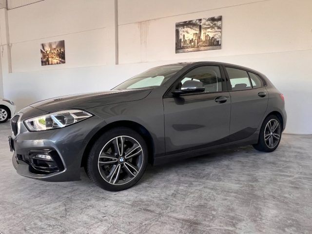 BMW 118 i 5p. Full Optional imagem 3