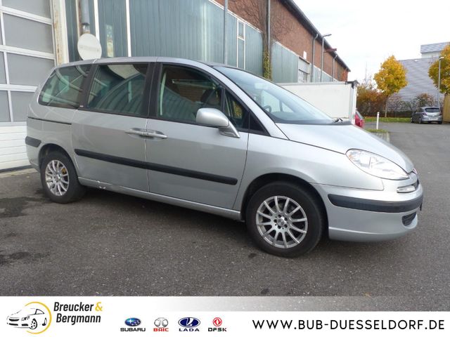 Peugeot 807 2.0 HDI Family 6- Sitze