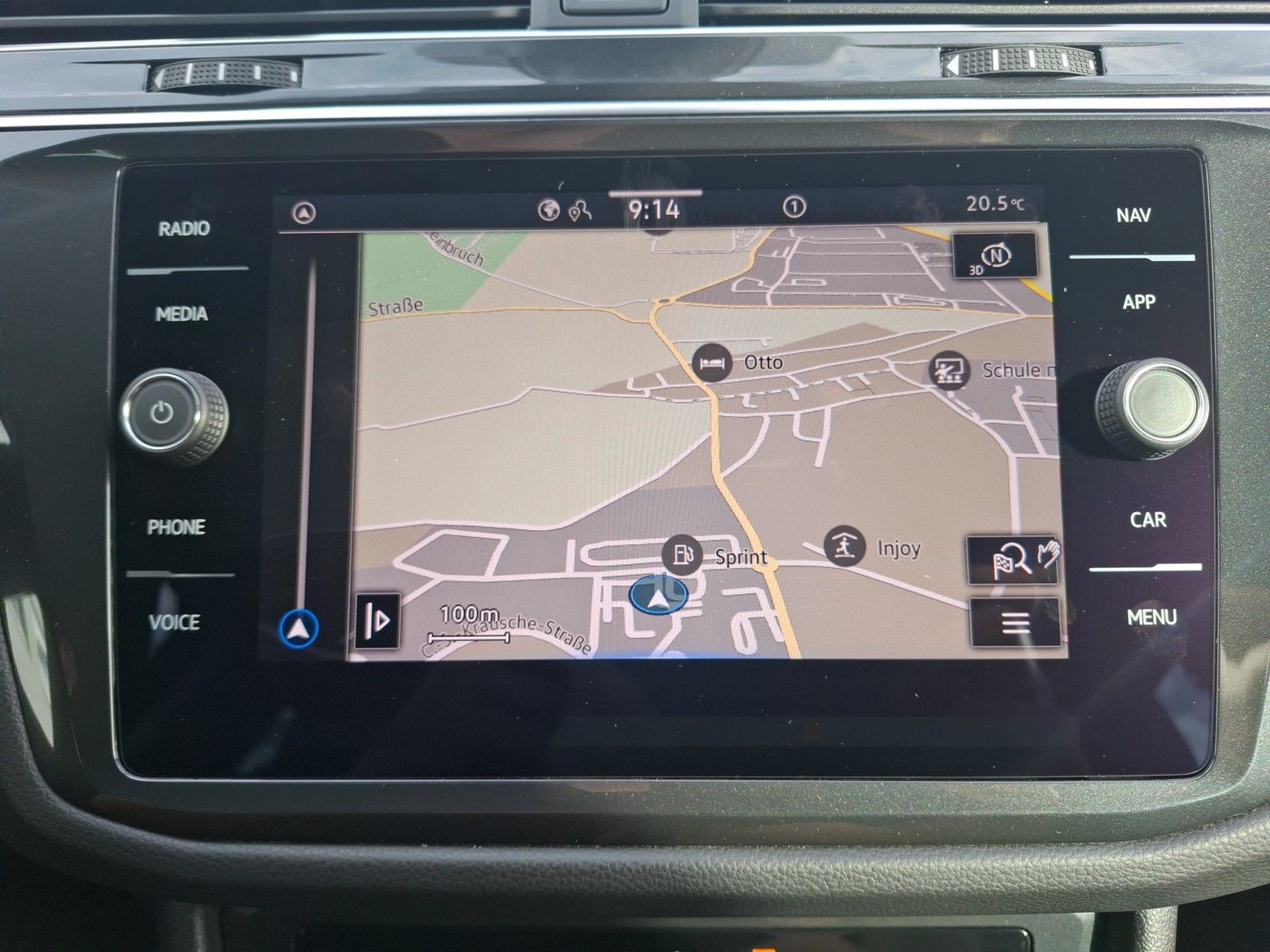 Fahrzeugabbildung Volkswagen Tiguan TSI Elegance DSG Matrix Navi AID HUD ACC