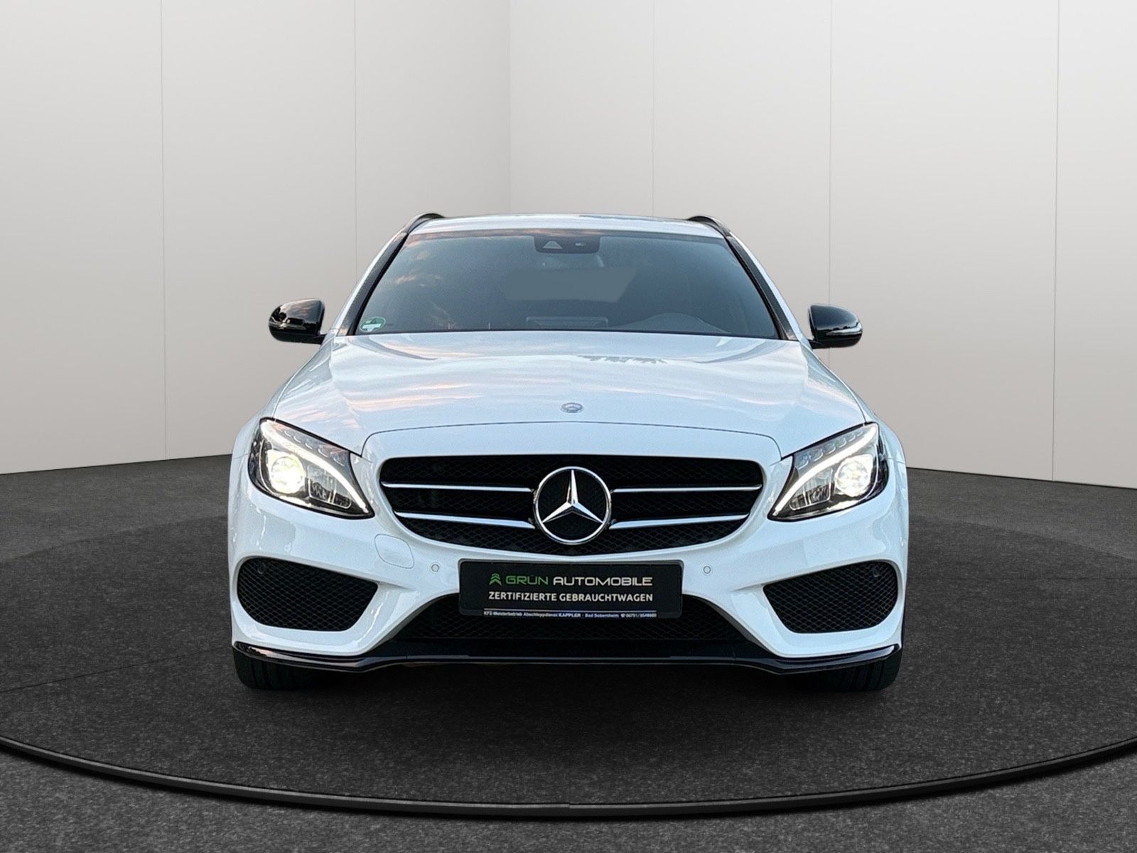 Fahrzeugabbildung Mercedes-Benz C 200 AMG Line Autom.Leder/R-Kamera/LED/Garantie