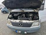 Mercedes-Benz mercedes sprinter 312D - Mercedes-Benz Sprinter: 312 D