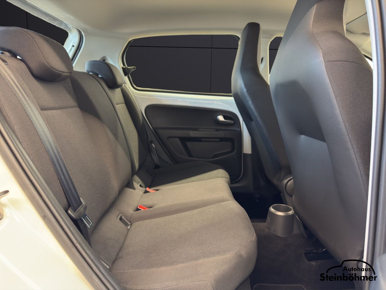 Volkswagen up! - Bild 12
