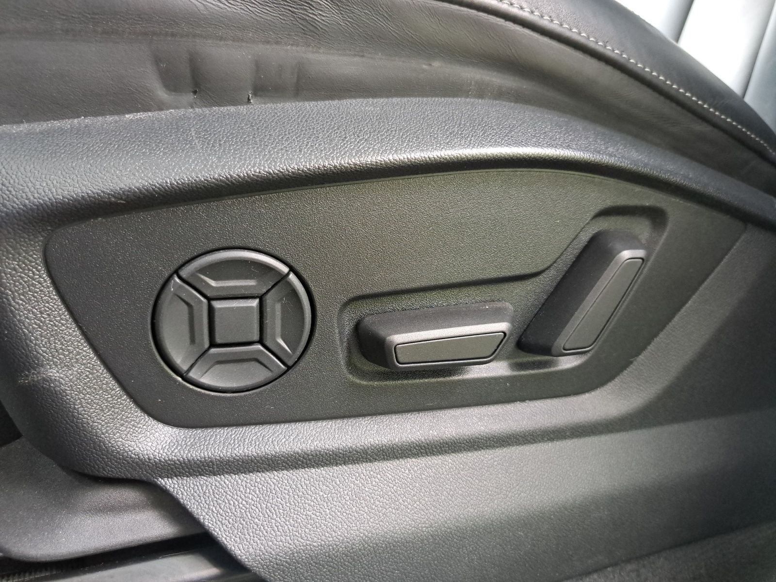 Audi SQ7 - Bild 30