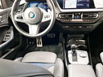 2022 BMW M235 缩略图 14