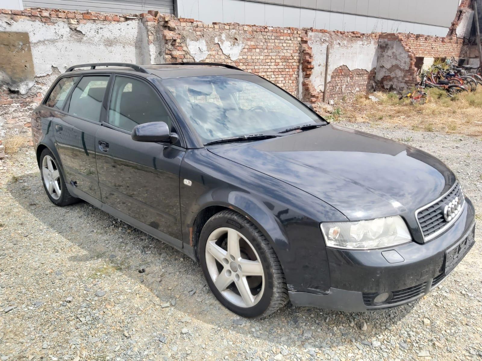 Audi A4 Avant 2.5 TDI quattro