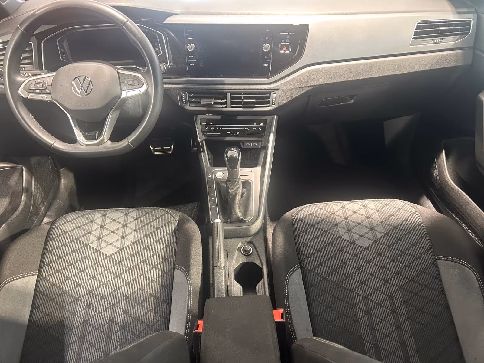 Volkswagen Taigo R-Line ACC/MATRIX/KAM/NAV/DIGI/SZH/KEYLESS, миниатюра 10