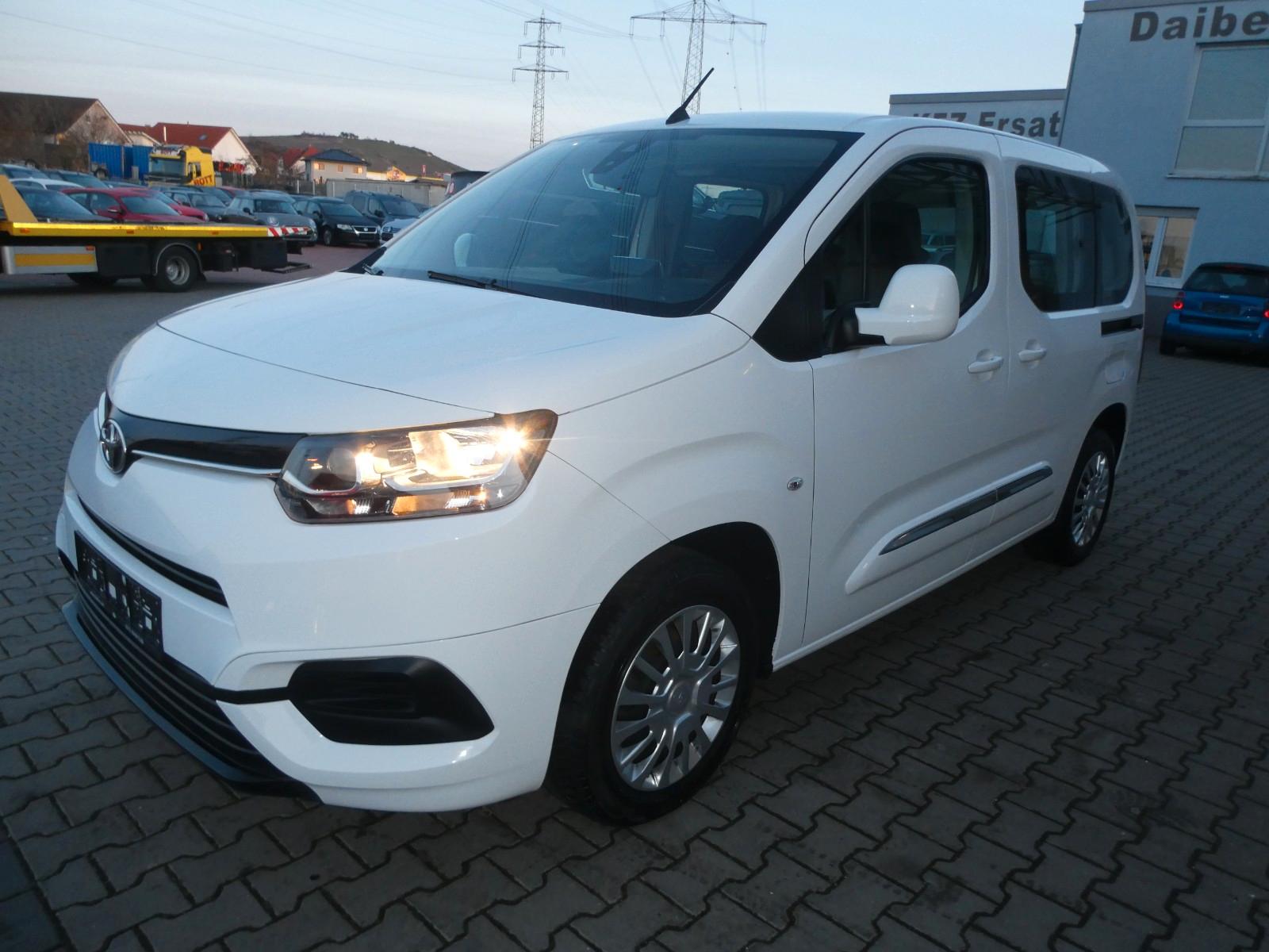 Toyota Proace City Verso L1 Shuttle