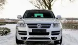 Volkswagen Touareg 6.0 W12 Executive Spitzenzustand - Volkswagen Touareg mit Benzin-Antrieb: Geländewagen, Automatik