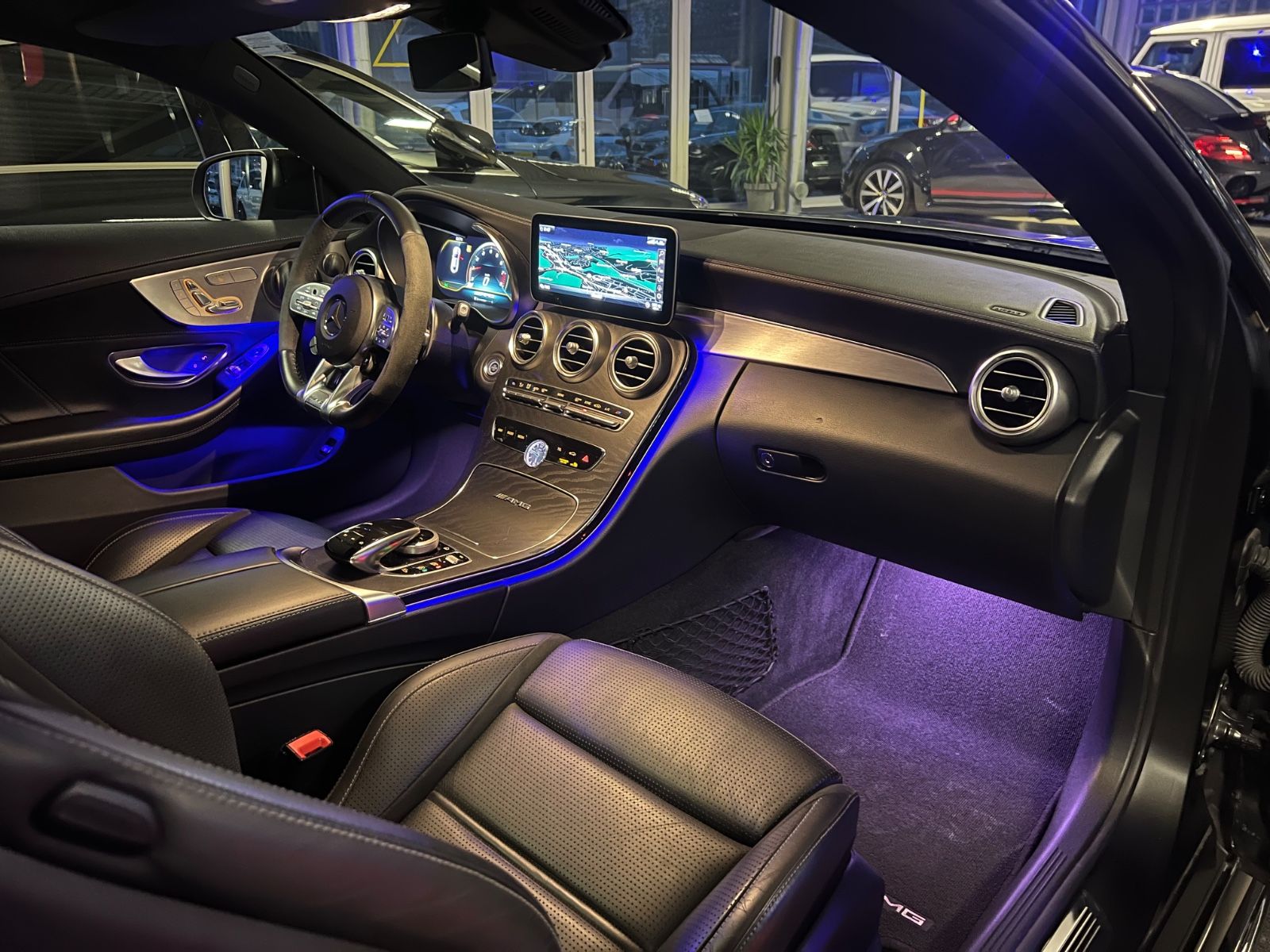 Fahrzeugabbildung Mercedes-Benz C 63 S AMG Coupe PERFORMANCE*DESIGNO-MAGNO*AERO*