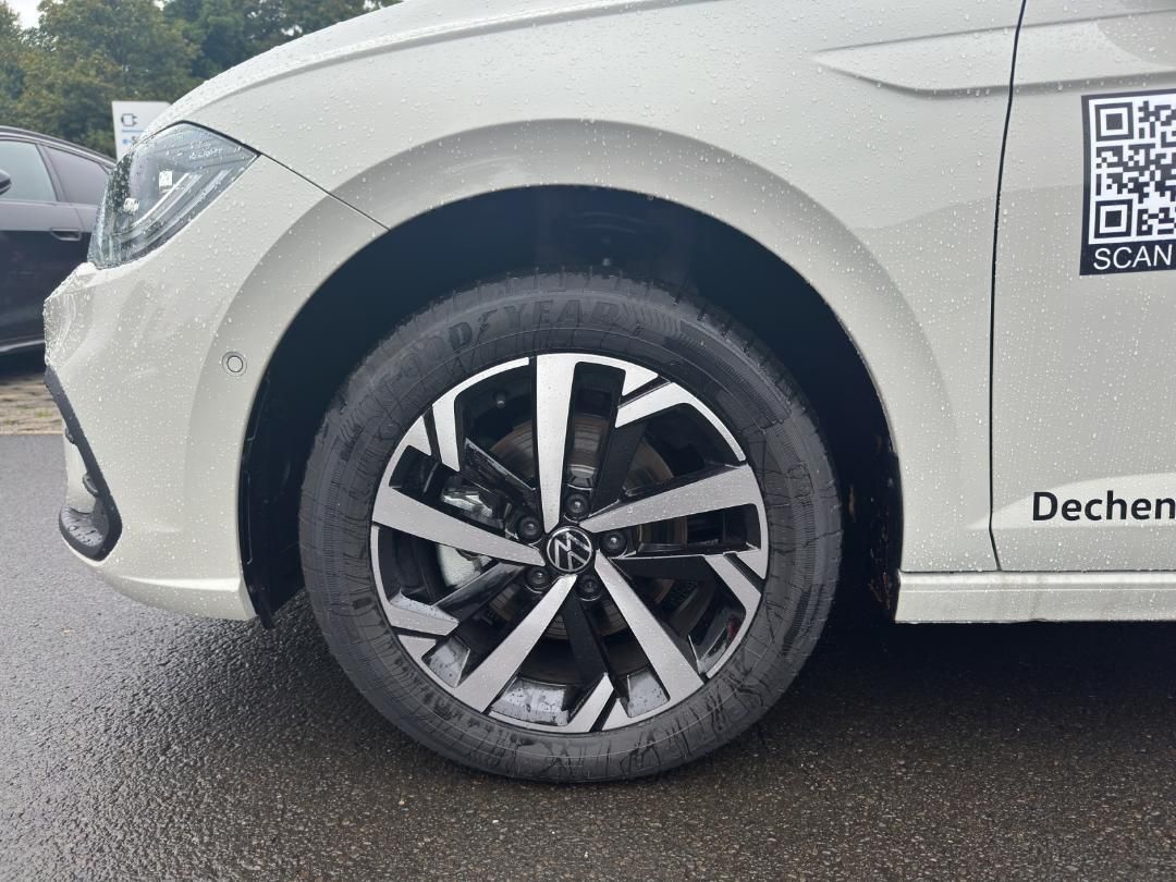 Fahrzeugabbildung Volkswagen Polo VI 1.0 TSI Goal Kamera,LED,Navi,SHZ,ACC,PDC