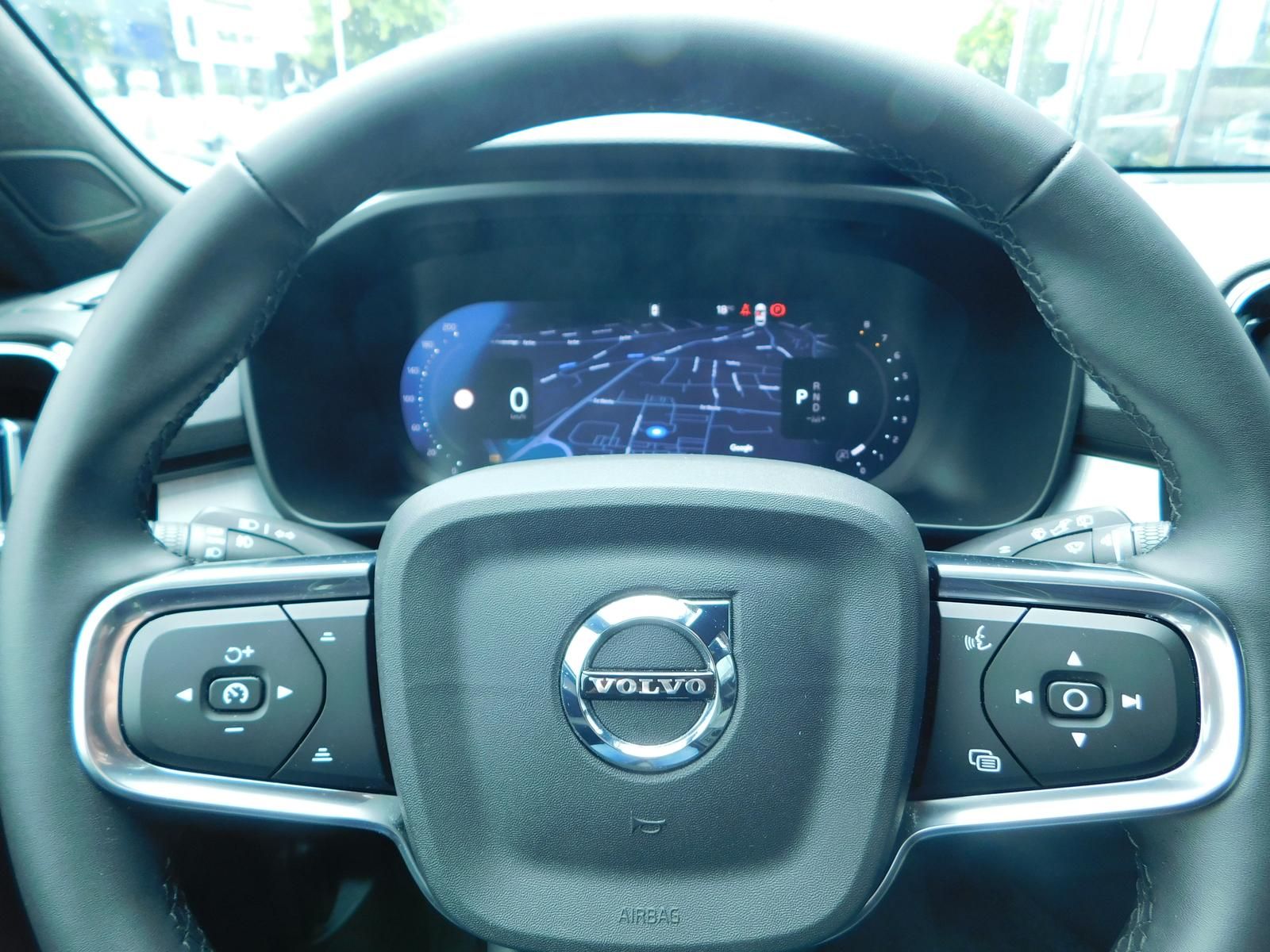 Fahrzeugabbildung Volvo XC40 B3 Core