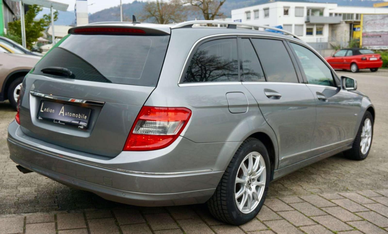 Mercedes-Benz C200 2010 — photo 6