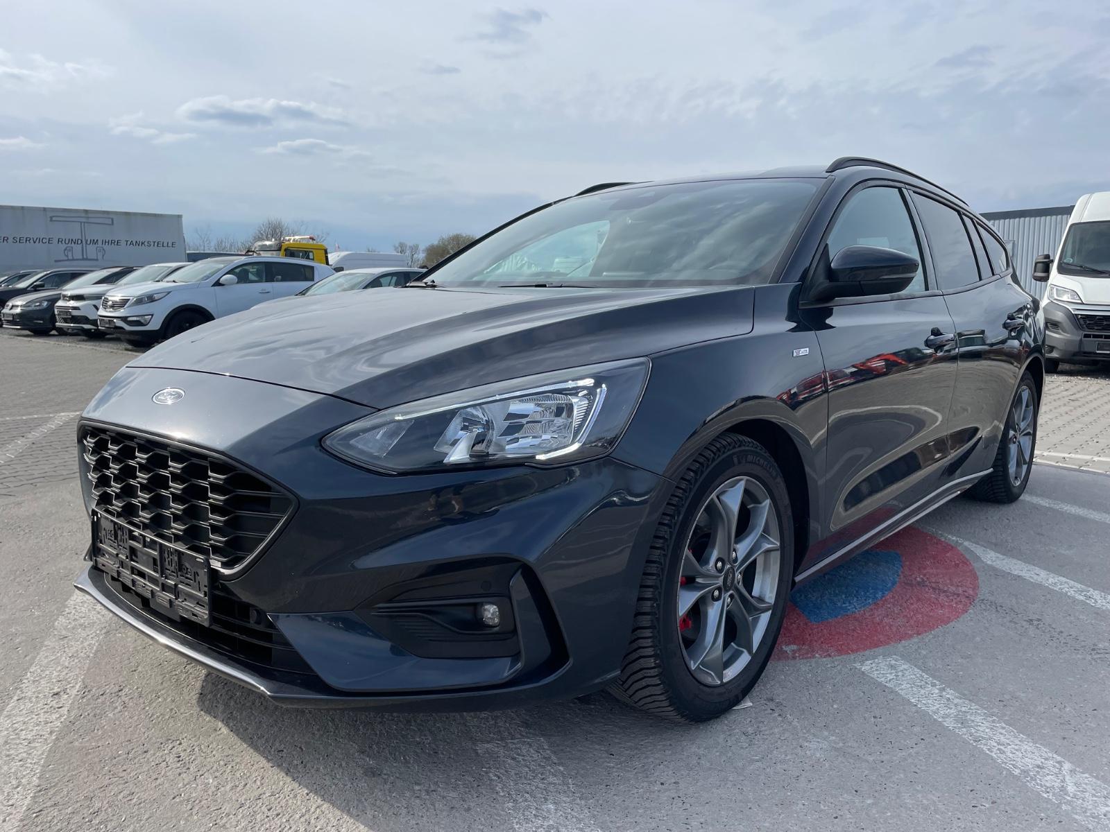 Ford Focus Turnier ST-Line X Led//Cam//Ahk//KeylessGo