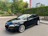 Audi RS3 2.5 TFSI S tronic quattro Sportback - - Audi RS3: Schwarz