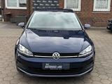 Volkswagen Golf VII Lim. Highline BMT Aut. - mit Diesel-Antrieb: Blau, Alcantara, Scheckheftgepflegt