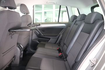 Fahrzeugabbildung Volkswagen Golf Sportsvan 1.4 TSI Comfl.-Navi-Xenon-Kamera-