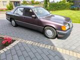 Mercedes-Benz Mercedes W124 200E - Mercedes-Benz 200 aus 1992