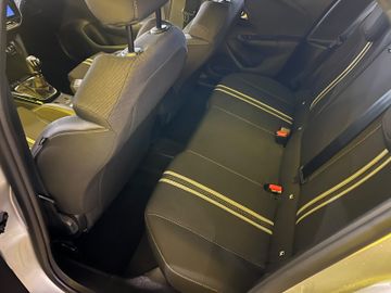 Bild 6 Opel Corsa GS Sport+ Navi+ Kamera+ Assi - 35%