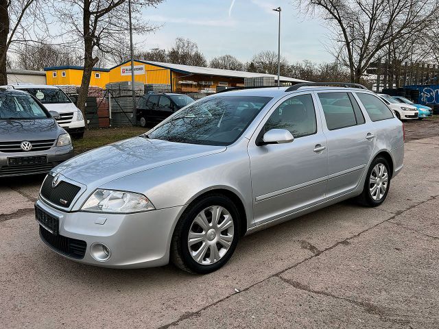 Skoda Octavia Combi 2.0 TDI RS 170PS Bi-Xenon