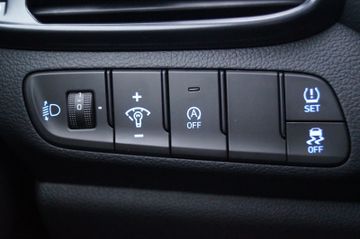 Hyundai i30 1.5 T-GDI N Line DCT-NAVI-LED-KAMERA-SHZG-