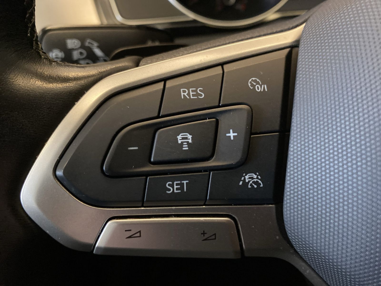 Volkswagen Passat Variant - Bild 10