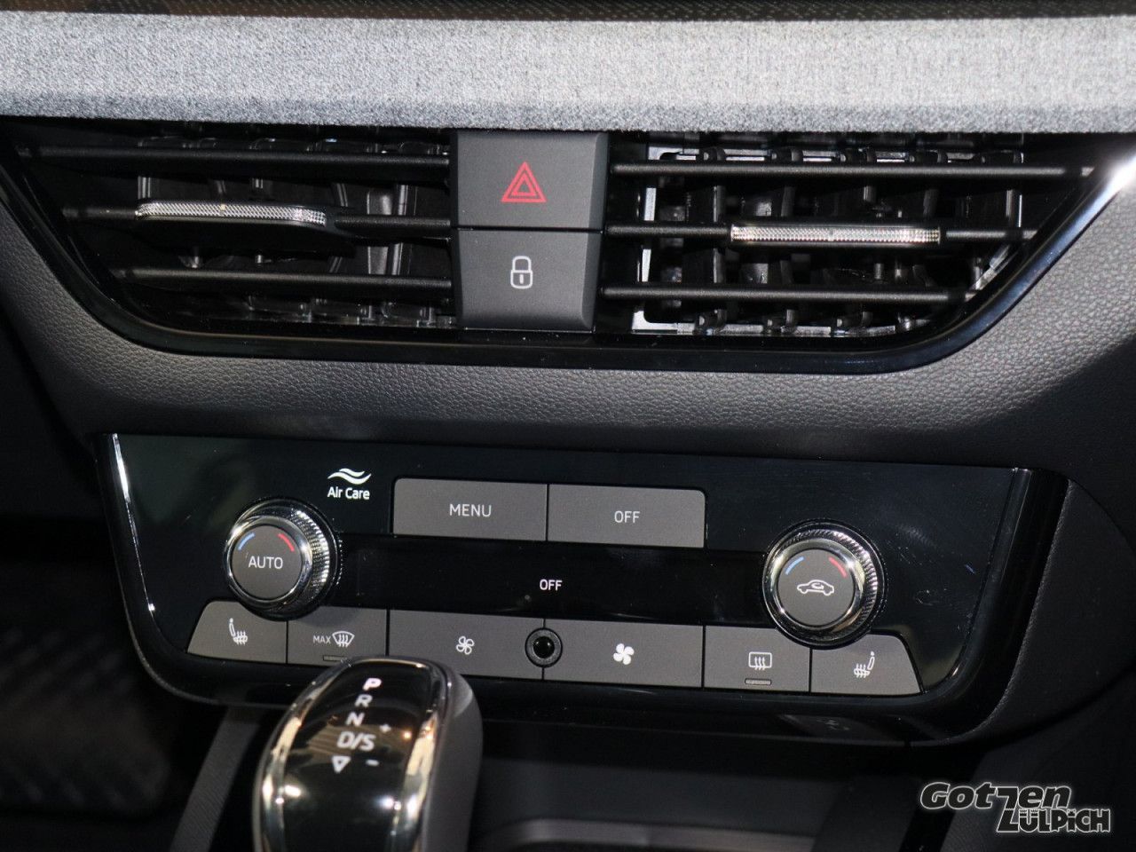Fahrzeugabbildung SKODA Kamiq Selection 1.5 TSI LED DSG Keyless-Entry