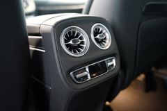 MERCEDES-BENZ G 63 AMG | Superior | Carbon | SD | classicgrau MERCEDES-BENZ G 63 AMG | Superior | Carbon | SD | classicgrau