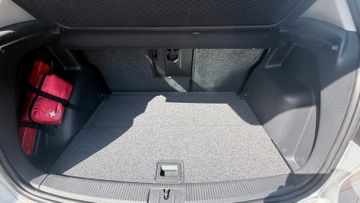 Volkswagen Golf Plus - 11
