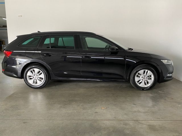 Octavia Combi Ambition 1.5 eTSI DSG NAVI+AHK+SHZ