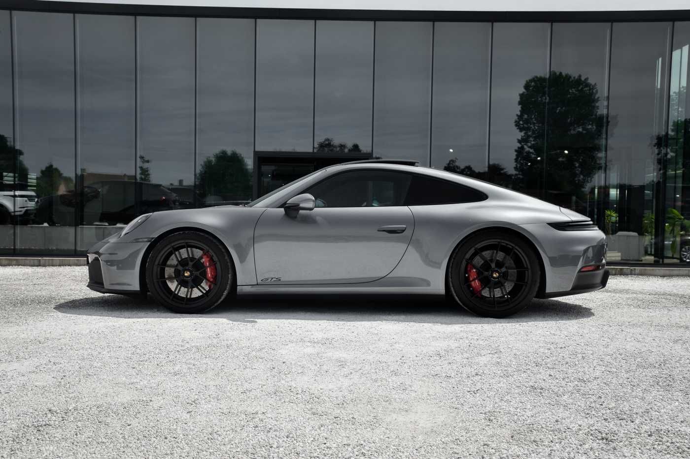 Porsche 911 3.6 GTS PDK Lift Pano Bose imagem 3
