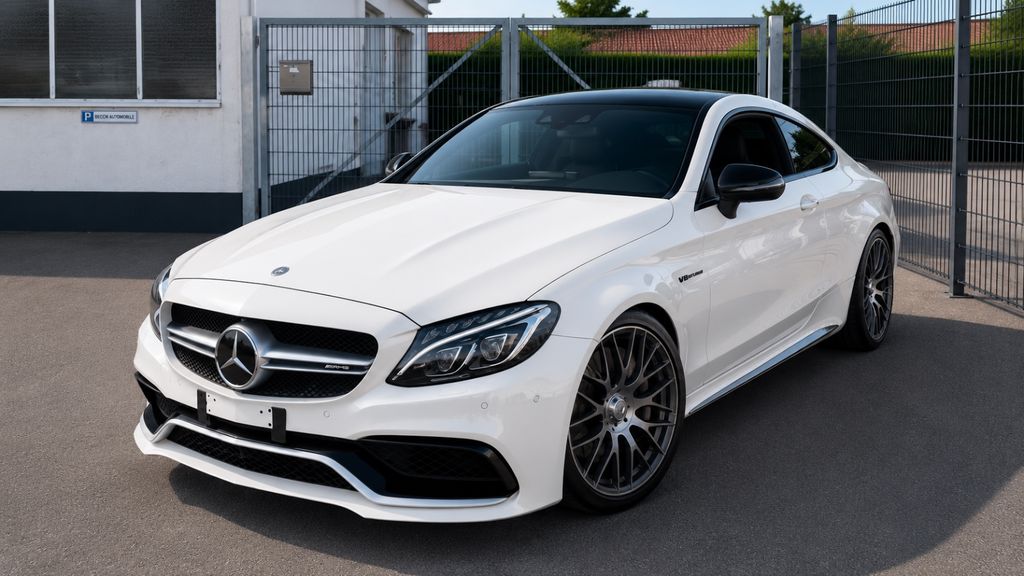 Image of Mercedes-Benz C 63 AMG