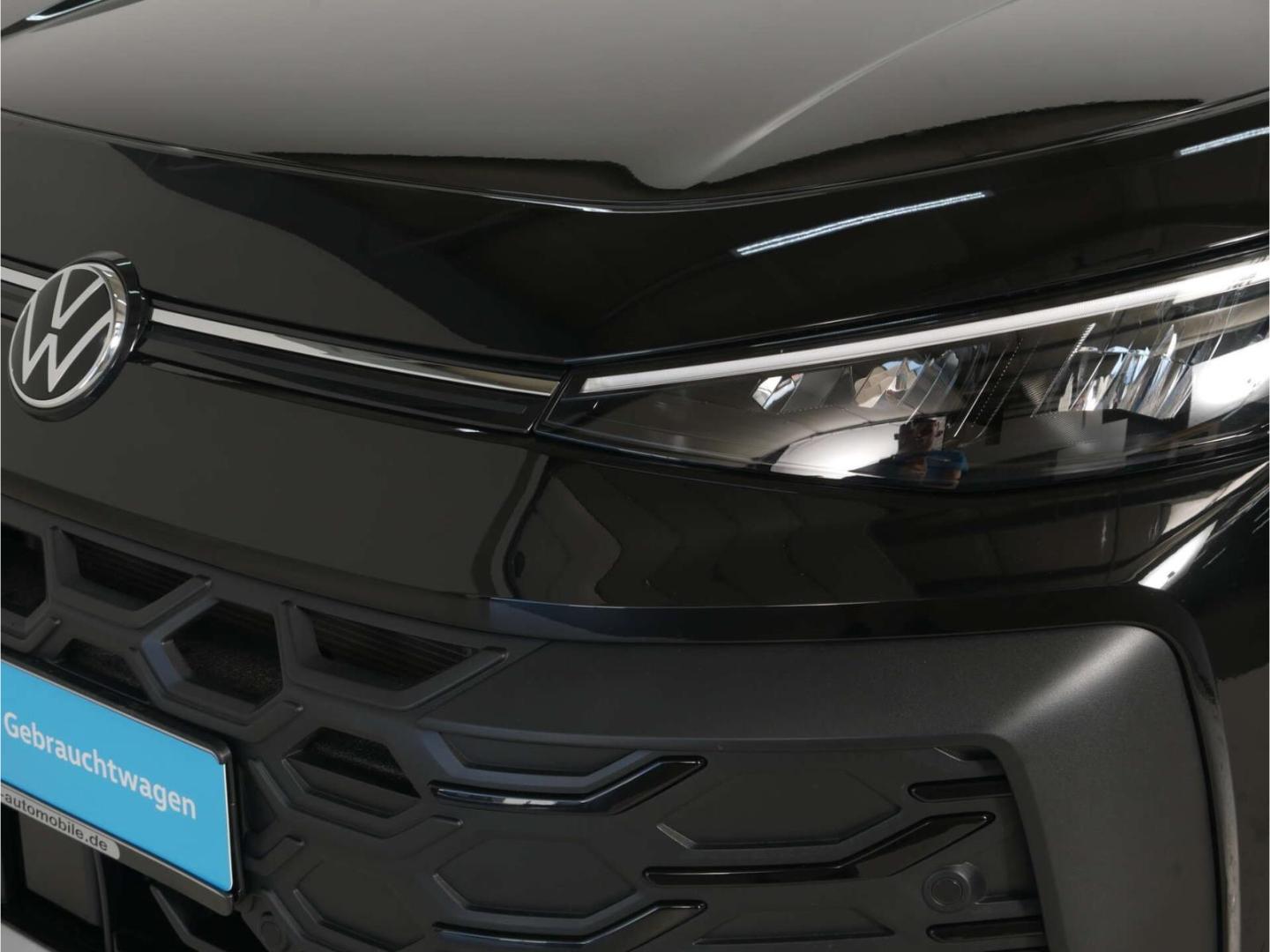 Volkswagen T-Roc 1.5 eTSI Life DSG NAV/LED/ACC/RFK/17'', миниатюра 8