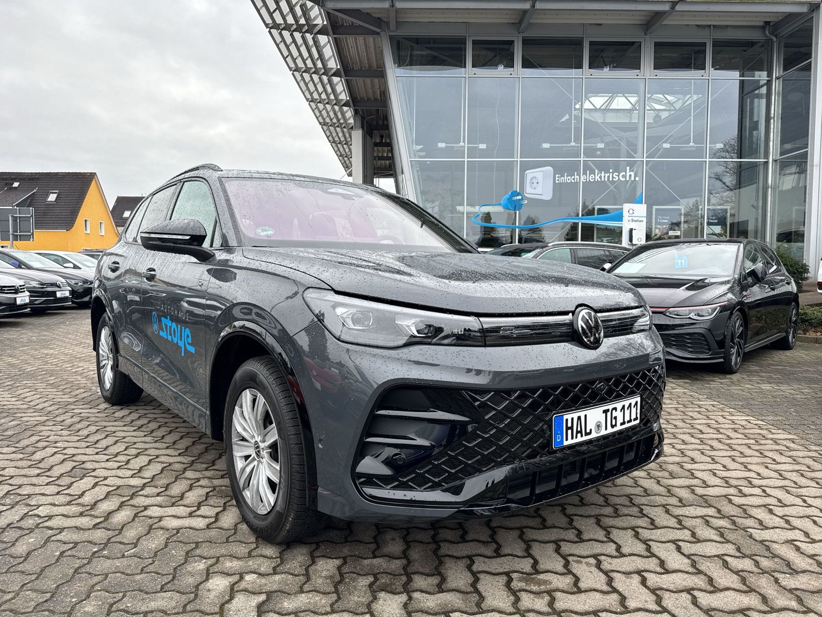 Tiguan R-Line AHK " Harman Kardon"PANO 4M R-Line