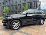 BMW X5  30 d x-drive Automatik/1.Hand/org. 89000 km - BMW X5 mit Diesel-Antrieb: Geländewagen