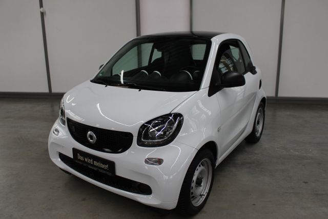 Vorschaubild von:        Smart
                    fortwo ed Navi Sitzheizung Klima 22kW Lader
      
