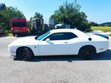 Dodge Challenger SRT Hellcat - Dodge Challenger: Hellcat