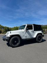 Jeep Wrangler 2.8l CRD Sahara Automatik Sahara - Jeep Wrangler Gebrauchtwagen in Bonn