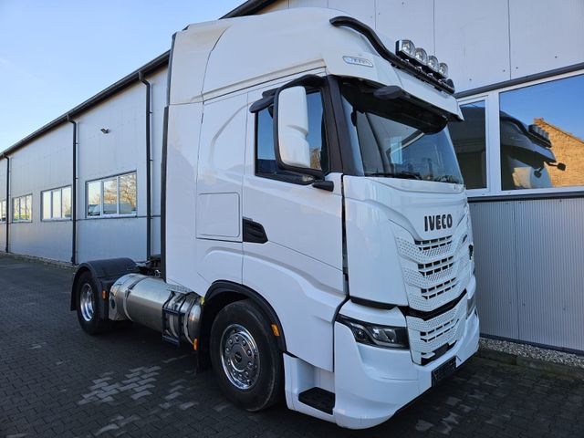 Iveco S-WAY 460 / bogata wersja /