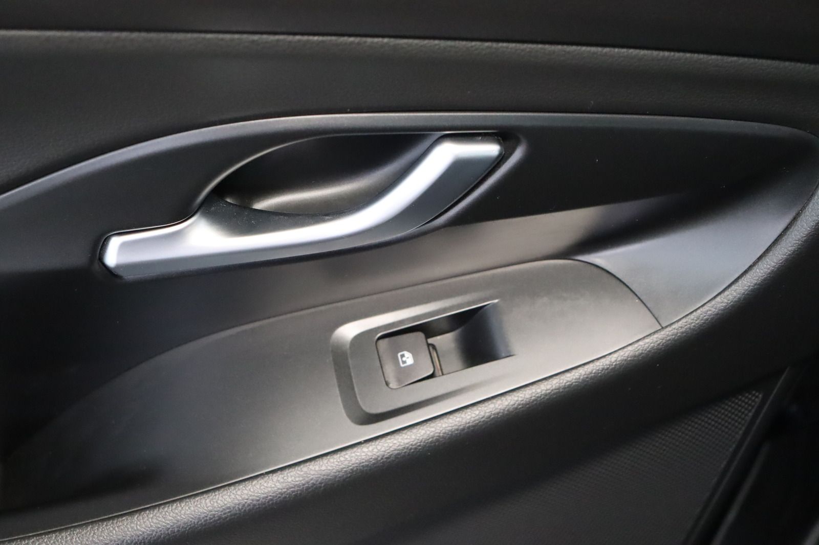 Fahrzeugabbildung Hyundai i30 Fastback * N-line * LED * DAB * RFK