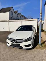 Mercedes-Benz E 250 Panorama 4MATIC Kamera Assistent Sport  - Mercedes-Benz E 250 mit Diesel-Antrieb: Limousine